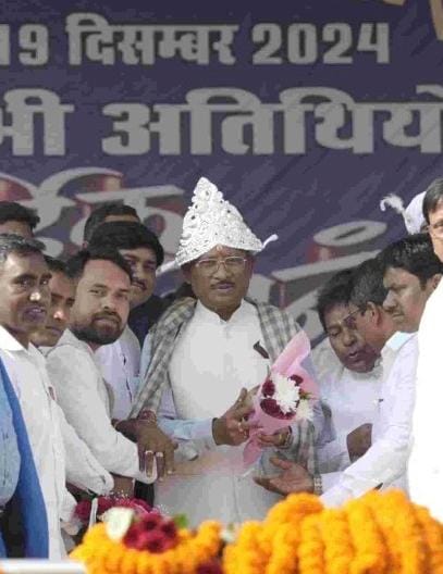 Dcgnews WhatsApp-Image-2024-12-18-at-7.03.17-PM गुरु घासीदास जयंती पर मुख्यमंत्री की बड़ी घोषणाएं: सामुदायिक भवन लोकार्पण और रियायती जमीन का आबंटन