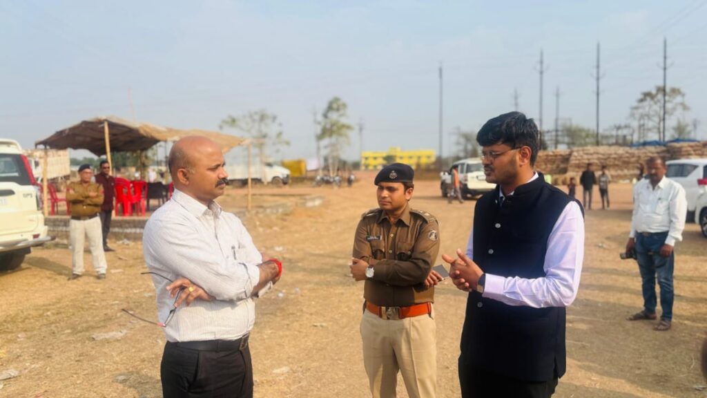 Dcgnews WhatsApp-Image-2024-12-24-at-7.09.23-PM-1-1024x576 खाद्य सचिव ने धान खरीदी केंद्रों का निरीक्षण कर दिए आवश्यक निर्देश