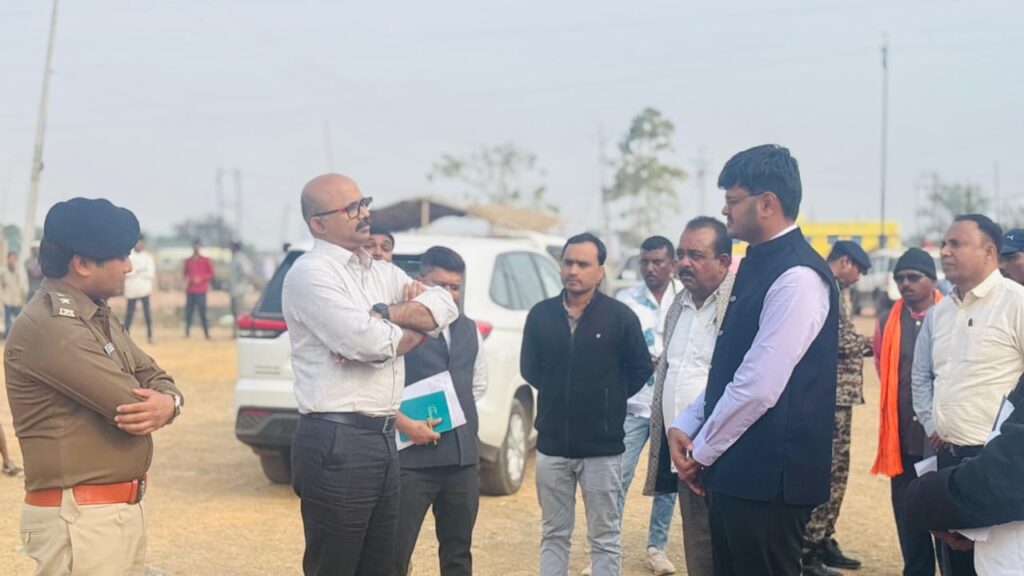 Dcgnews WhatsApp-Image-2024-12-24-at-7.09.23-PM-1024x576 खाद्य सचिव ने धान खरीदी केंद्रों का निरीक्षण कर दिए आवश्यक निर्देश